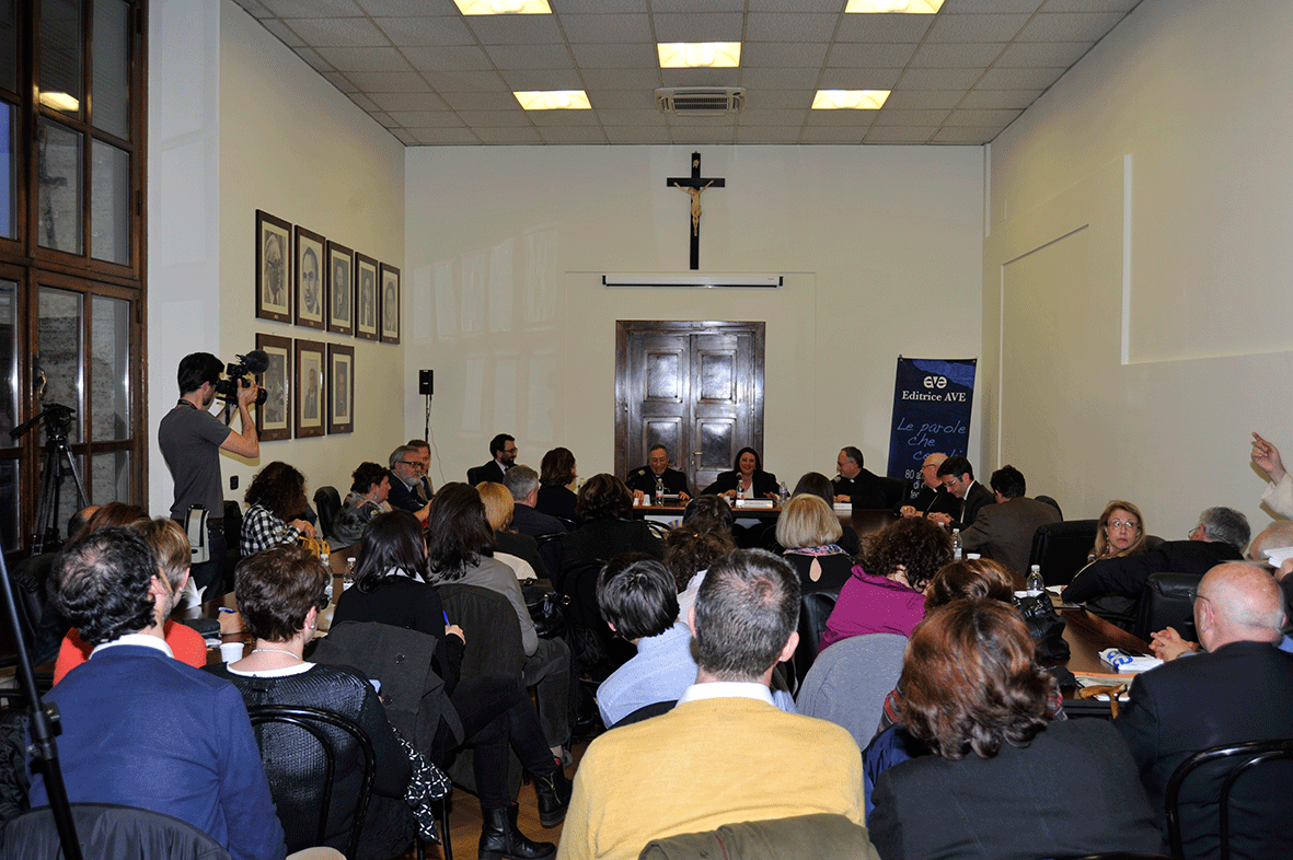 la sala durante la presentazione